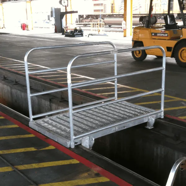 Shop floor pit crossover